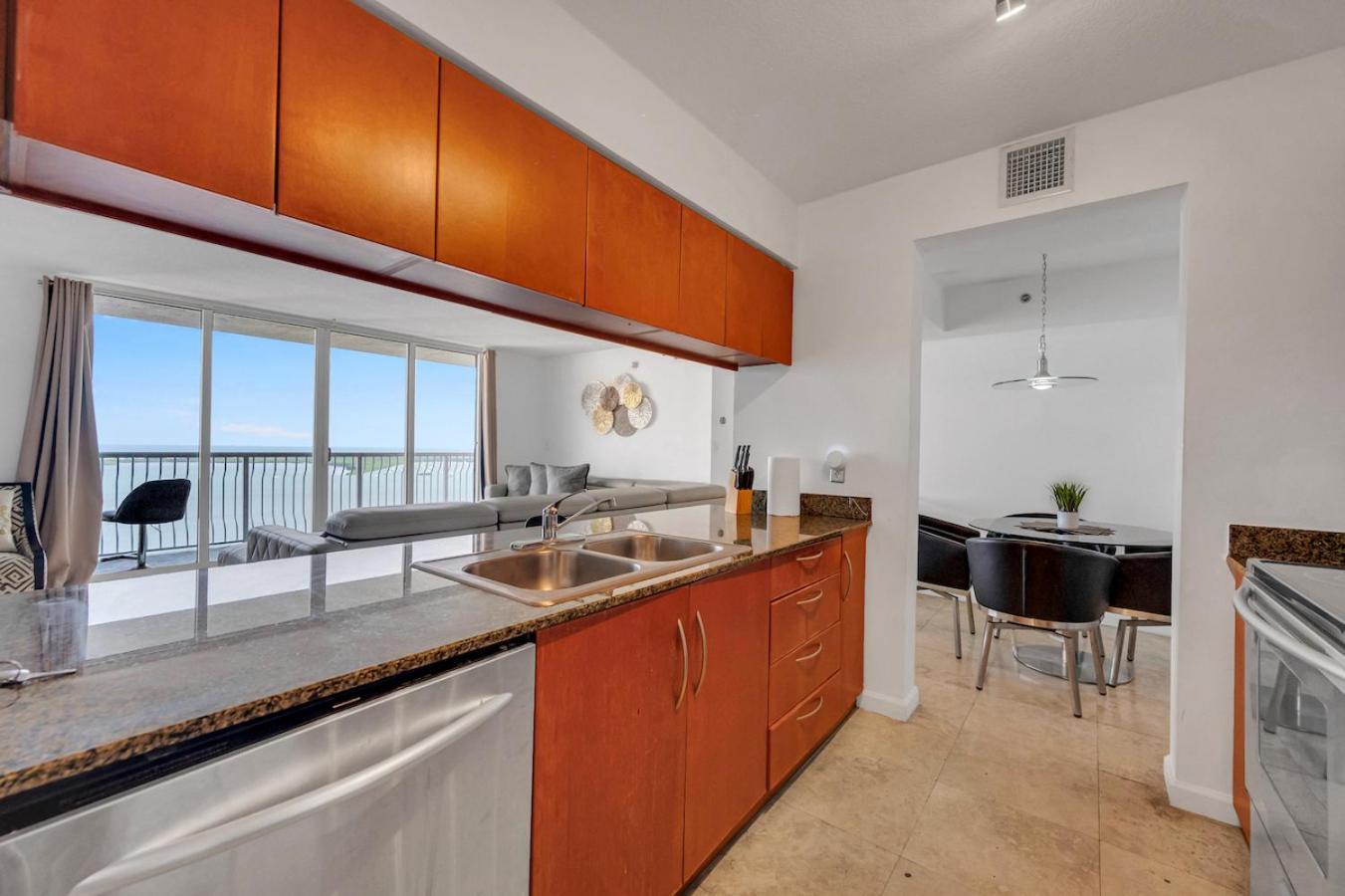 *Luxurious Highrise 2Brcondo Brickell- Waterviews* Miami Buitenkant foto